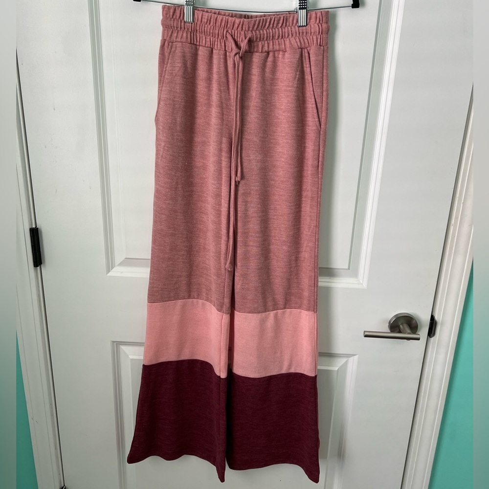 Beach Riot Lounge Pants Size XS - Picture 2 of 6